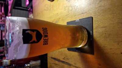 ‪black Tap Craft Burgers & Shakes - Jbr‬