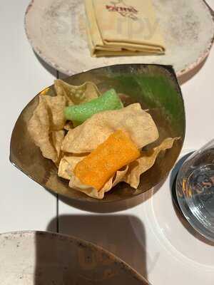 ‪ushna Restaurant‬