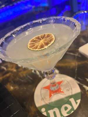 ‪vista Restaurant & Terrace‬