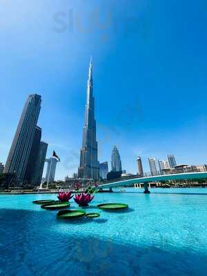 ‪aqua Poolside Grill And Bar, Jw Marriott Marquis‬