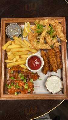 ‪the Eloquent Elephant‬