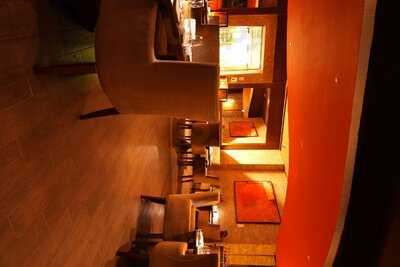 ‪porterhouse Steaks & Grills‬