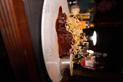 ‪porterhouse Steaks & Grills‬