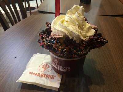 ‪cold Stone Creamery Atlantis‬