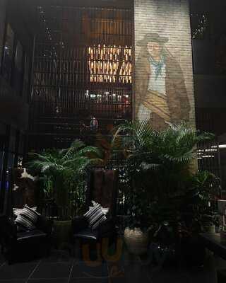 ‪toro Toro By Chef Richard Sandoval‬