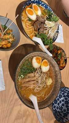 ‪wokyo Noodle Bar Jlt‬