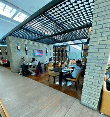 ‪ahlan Lounge @ Gate B26‬