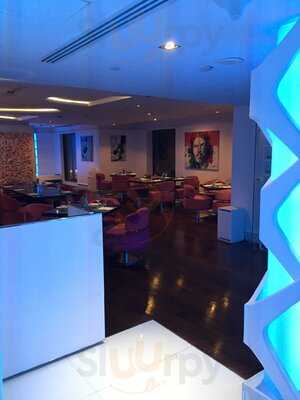 ‪pure Sky Lounge & Dining‬