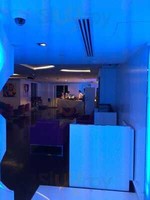 ‪pure Sky Lounge & Dining‬