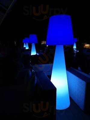 ‪scape Restaurant & Lounge‬