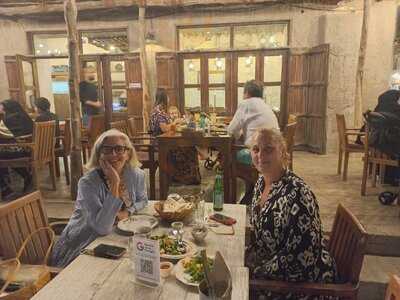 مطعم ومقهى الفنر - فيستيفال سيتي