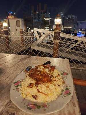 مطعم ومقهى الفنر - فيستيفال سيتي