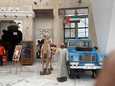 مطعم ومقهى الفنر - فيستيفال سيتي