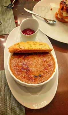 ‪caravan At The Ritz-carlton, Dubai‬