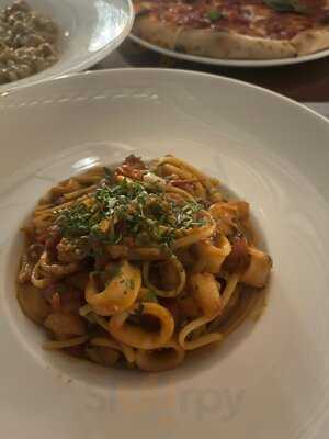 ‪vivaldi Restaurant & Lounge‬