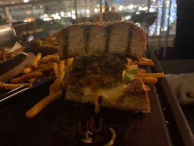 ‪berkan Steakhouse‬