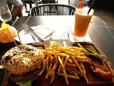 ‪berkan Steakhouse‬