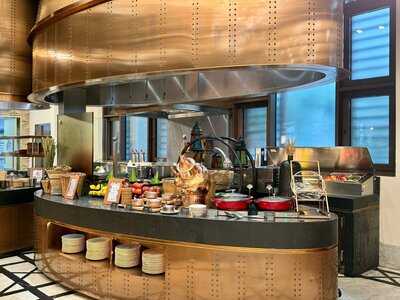 مطعم ذي بالميري