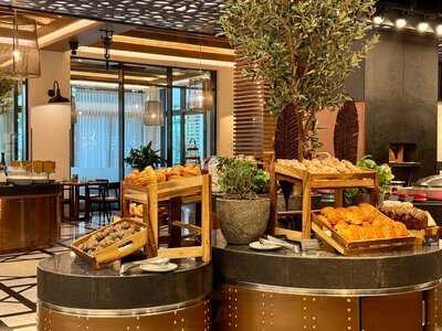 مطعم ذي بالميري