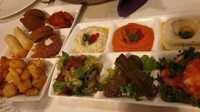 ‪al Nafoorah - Jumeirah Zabeel Saray‬