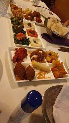 ‪al Nafoorah - Jumeirah Zabeel Saray‬