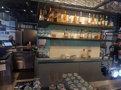 ‪bridgewater Tavern‬