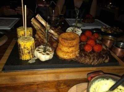 ‪world Cut Steakhouse‬