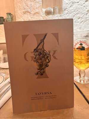 ‪taverna Greek Kitchen‬