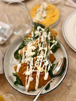 ‪taverna Greek Kitchen‬