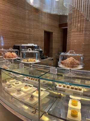 ‪aspen By Kempinski‬