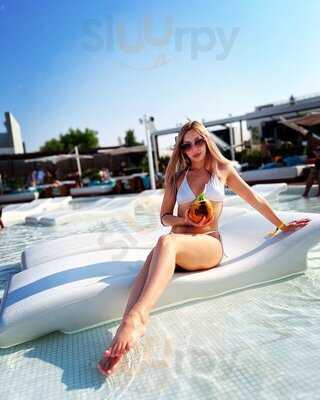 ‪nikki Beach Dubai‬