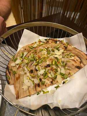 ‪kinara By Vikas Khanna‬