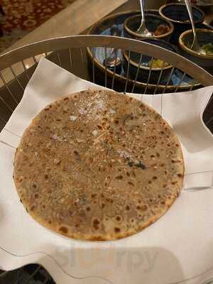 ‪kinara By Vikas Khanna‬