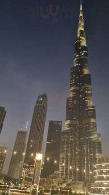 ‪five Guys Burgers And Fries‬