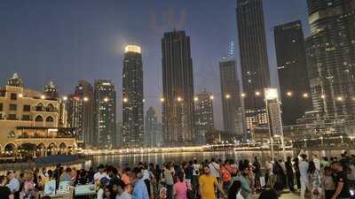 ‪five Guys Burgers And Fries‬