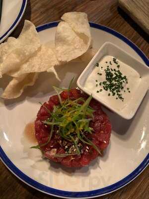 ‪grapeskin Grape Bar And Kitchen‬