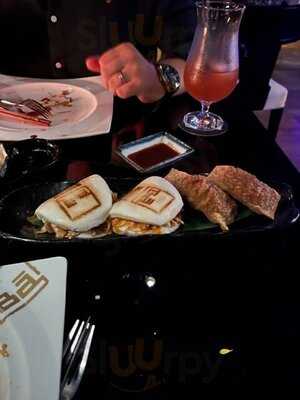 ‪ba - Boldly Asian‬