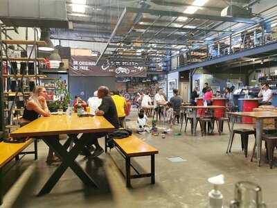 ‪cafe Rider Custom‬