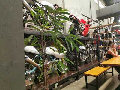 ‪cafe Rider Custom‬