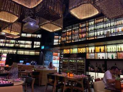 ‪salero Tapas & Bodega‬