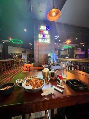 ‪urban Bar & Kitchen - Ubk‬