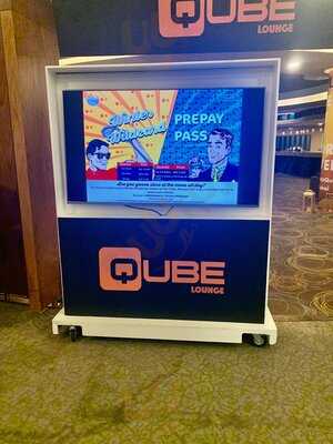 ‪qube Sports Bar‬