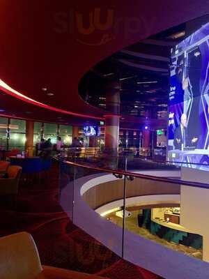 ‪qube Sports Bar‬