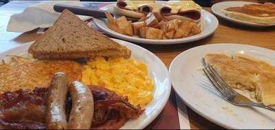 ‪denny's Al Ghurair Centre‬