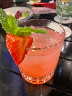 ‪d&a - Dhow And Anchor‬