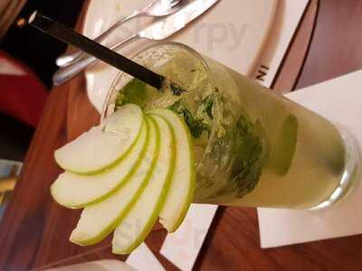 ‪intersect By Lexus - Dubai‬