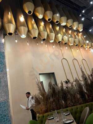 ‪farzi Cafe Dubai‬