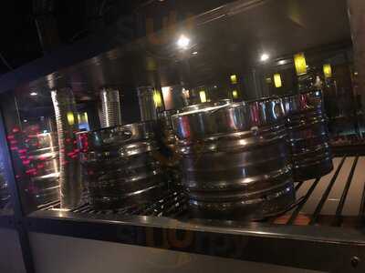 ‪loca Restaurant & Bar‬