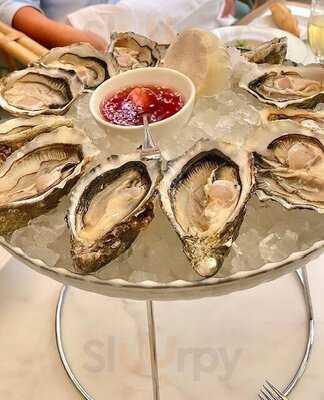 ‪la Cantine Du Faubourg‬