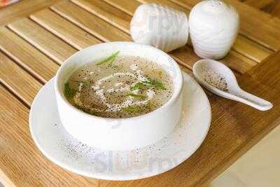 Dubai Fish Hut Restaurant